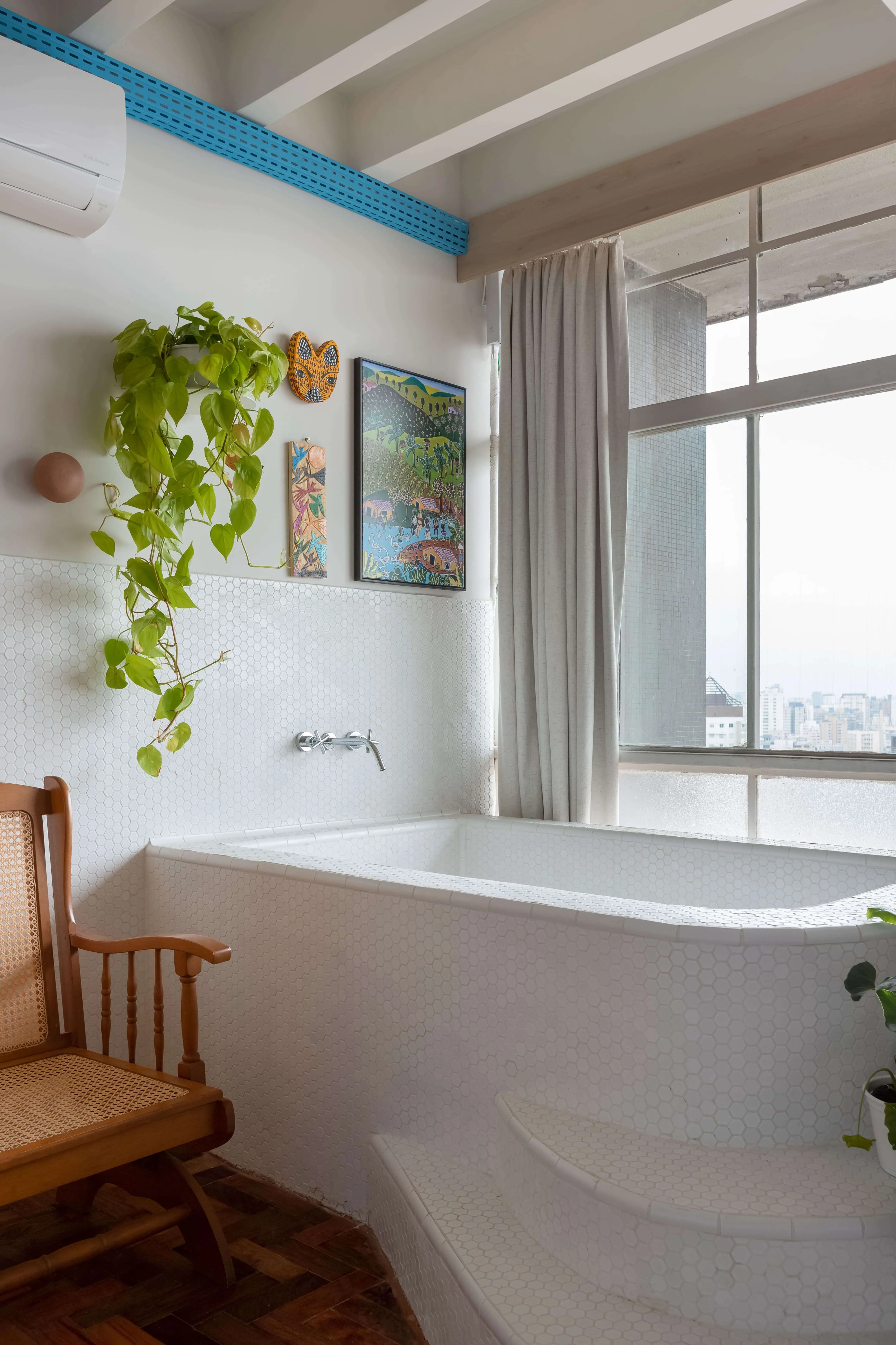 Vista para o Rio São Francisco com tons naturais.